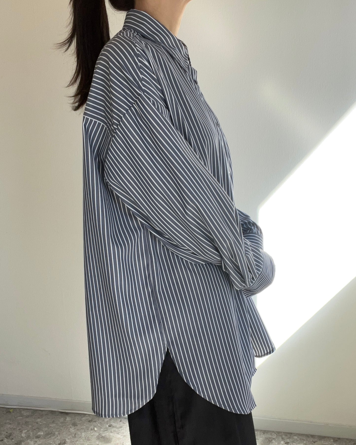 Oversize striped shirt